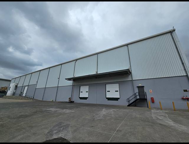 3,280M² WAREHOUSE TO LET IN LINBRO PARK